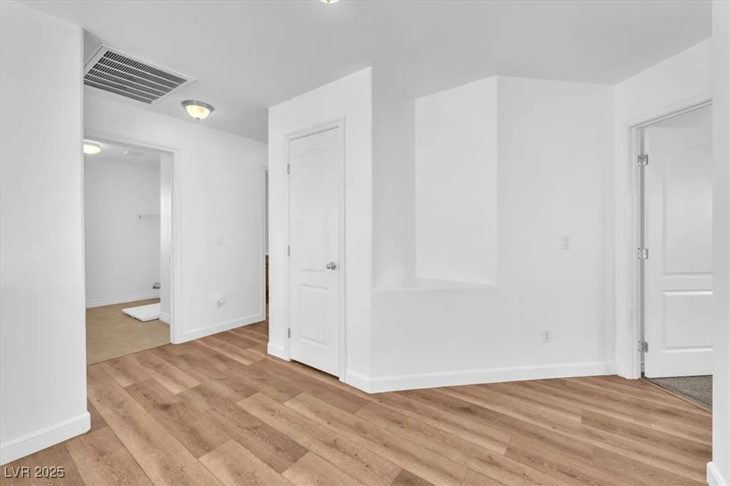 5060 Blue Rose, North Las Vegas, NV 89081