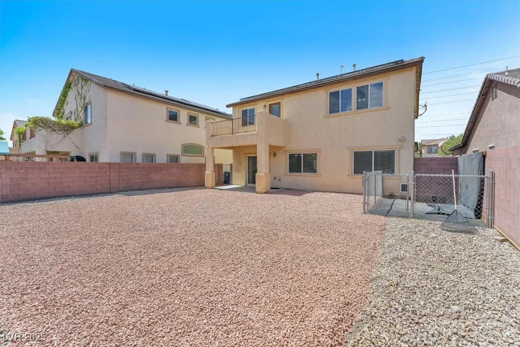 5060 Blue Rose, North Las Vegas, NV 89081