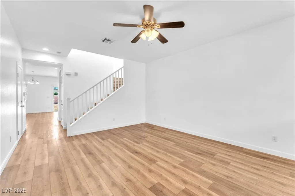 5060 Blue Rose, North Las Vegas, NV 89081