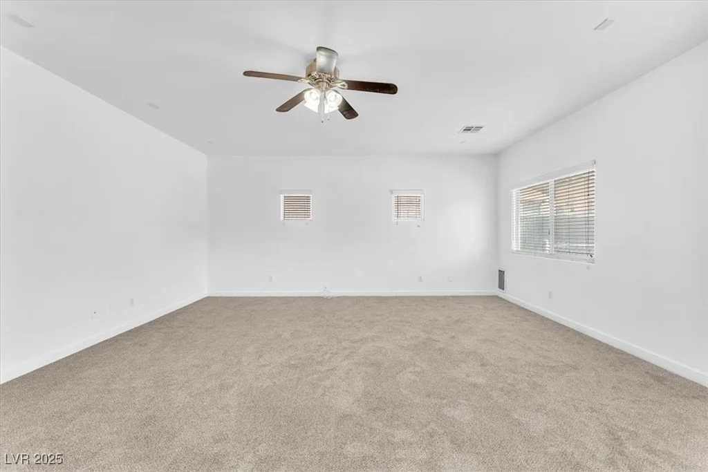 5060 Blue Rose, North Las Vegas, NV 89081