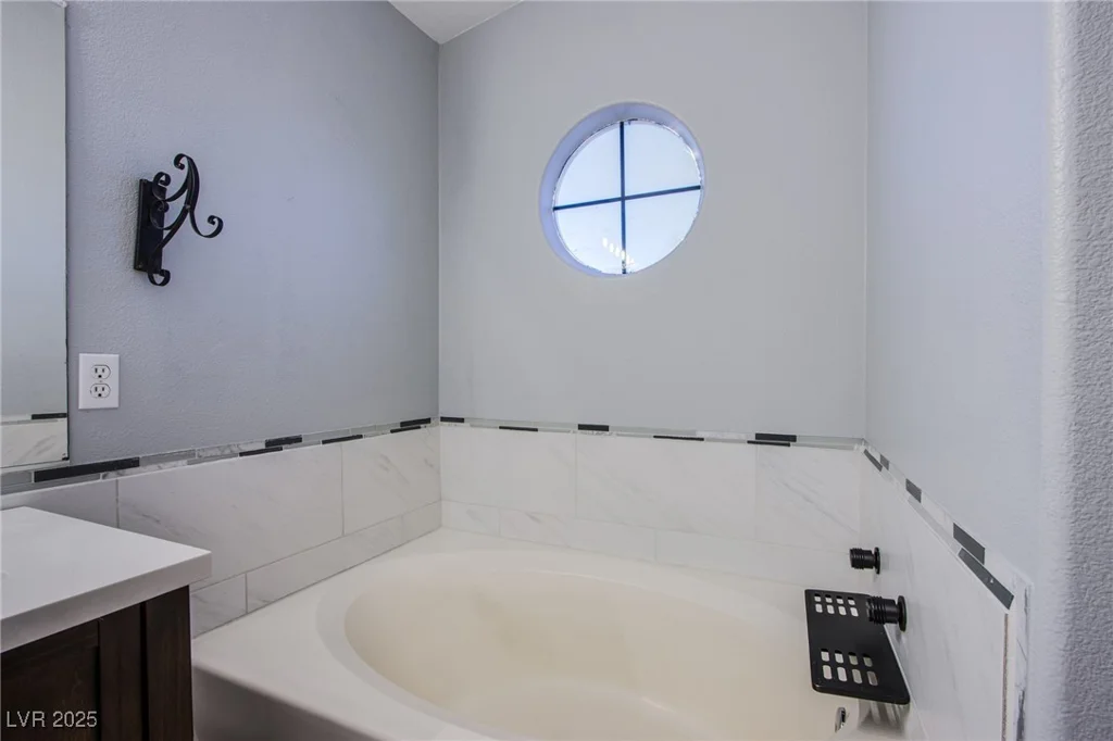 3953 Broad Meadow, Las Vegas, NV 89129