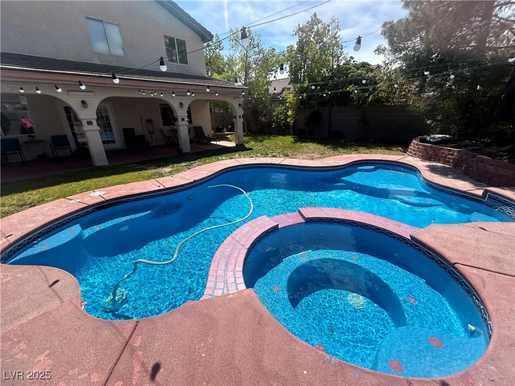 3953 Broad Meadow, Las Vegas, NV 89129