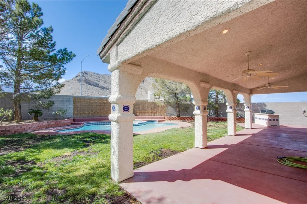 3953 Broad Meadow, Las Vegas, NV 89129