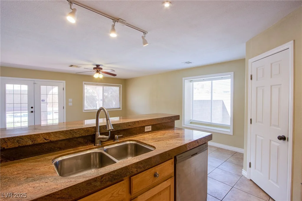 3953 Broad Meadow, Las Vegas, NV 89129