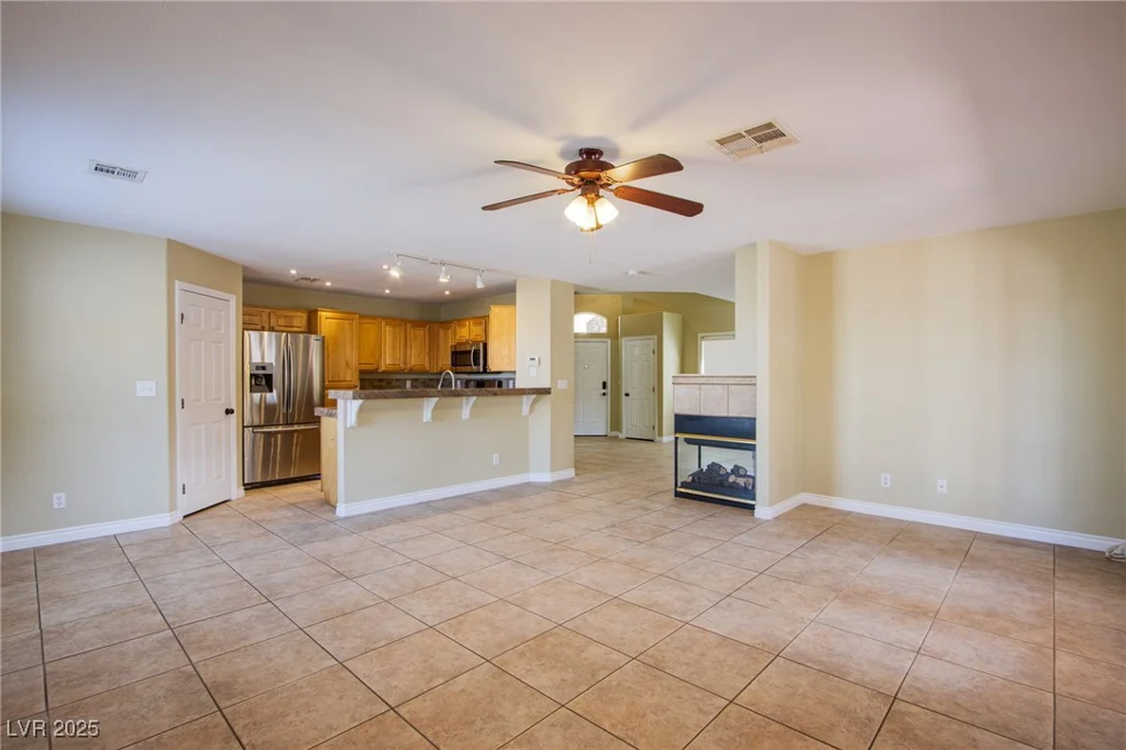 3953 Broad Meadow, Las Vegas, NV 89129
