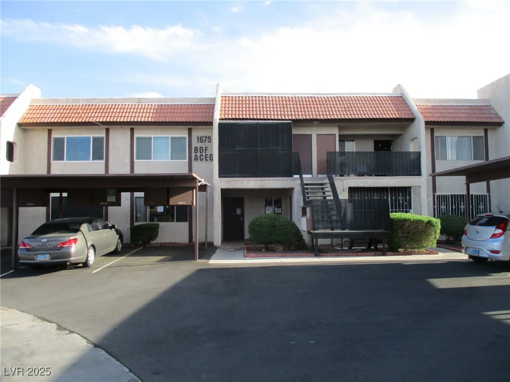 1675 Jupiter, Las Vegas, NV 89119