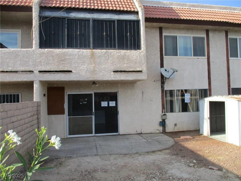 1675 Jupiter, Las Vegas, NV 89119