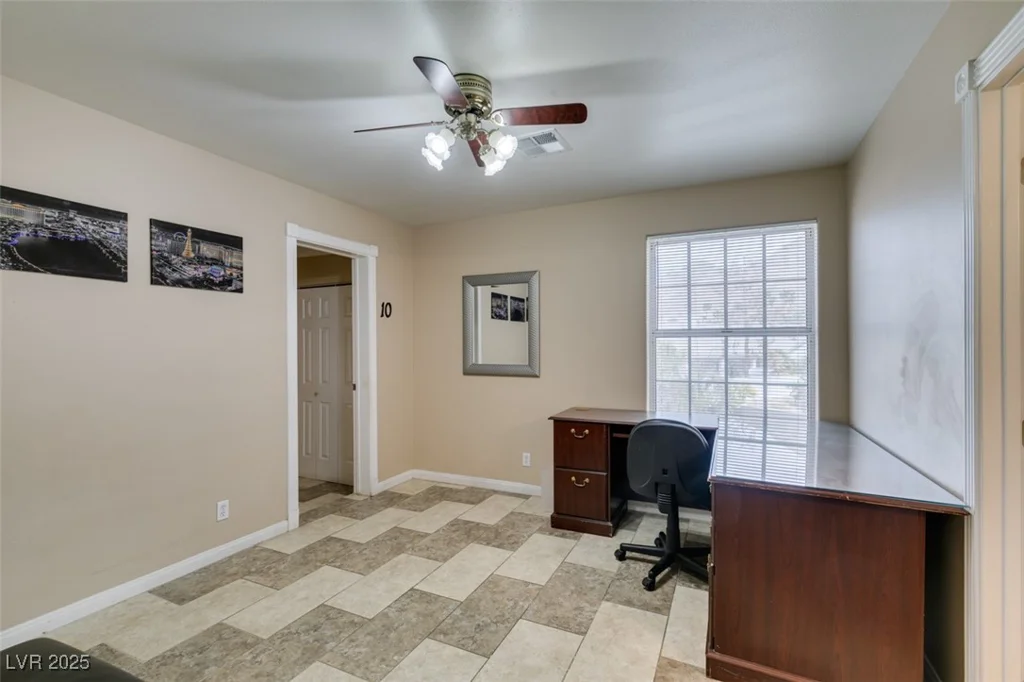 6520 Turtle Hill, Las Vegas, NV 89110