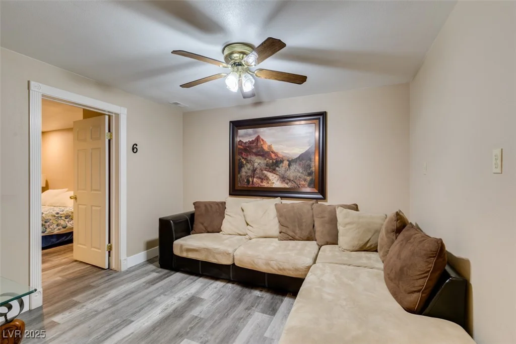 6520 Turtle Hill, Las Vegas, NV 89110