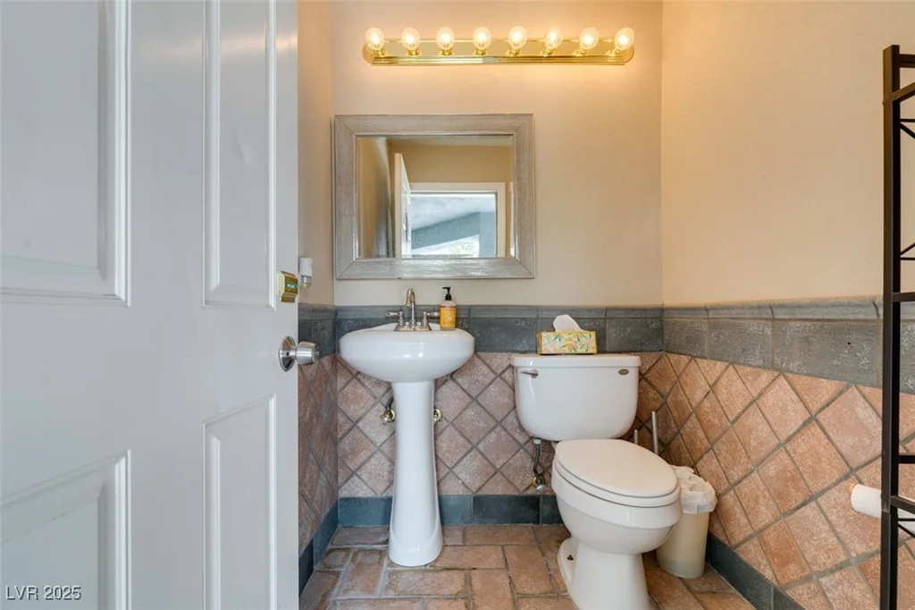 6520 Turtle Hill, Las Vegas, NV 89110