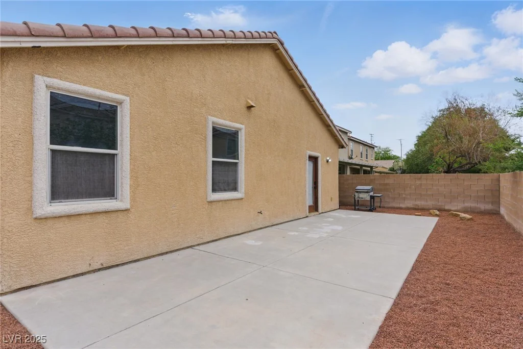 325 Arrowbird, North Las Vegas, NV 89031