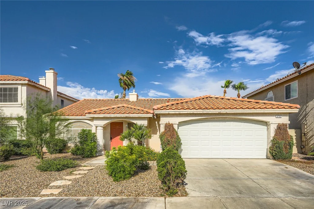 3732 Crescent Canyon, Las Vegas, NV 89129