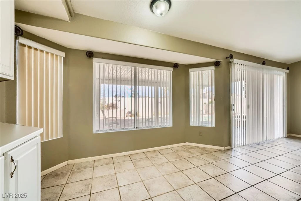 3732 Crescent Canyon, Las Vegas, NV 89129