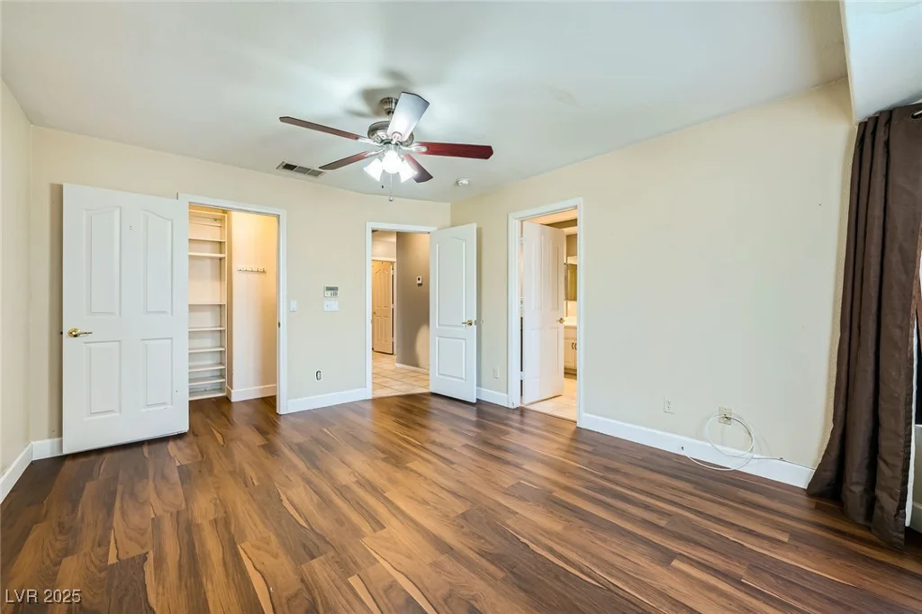 3732 Crescent Canyon, Las Vegas, NV 89129