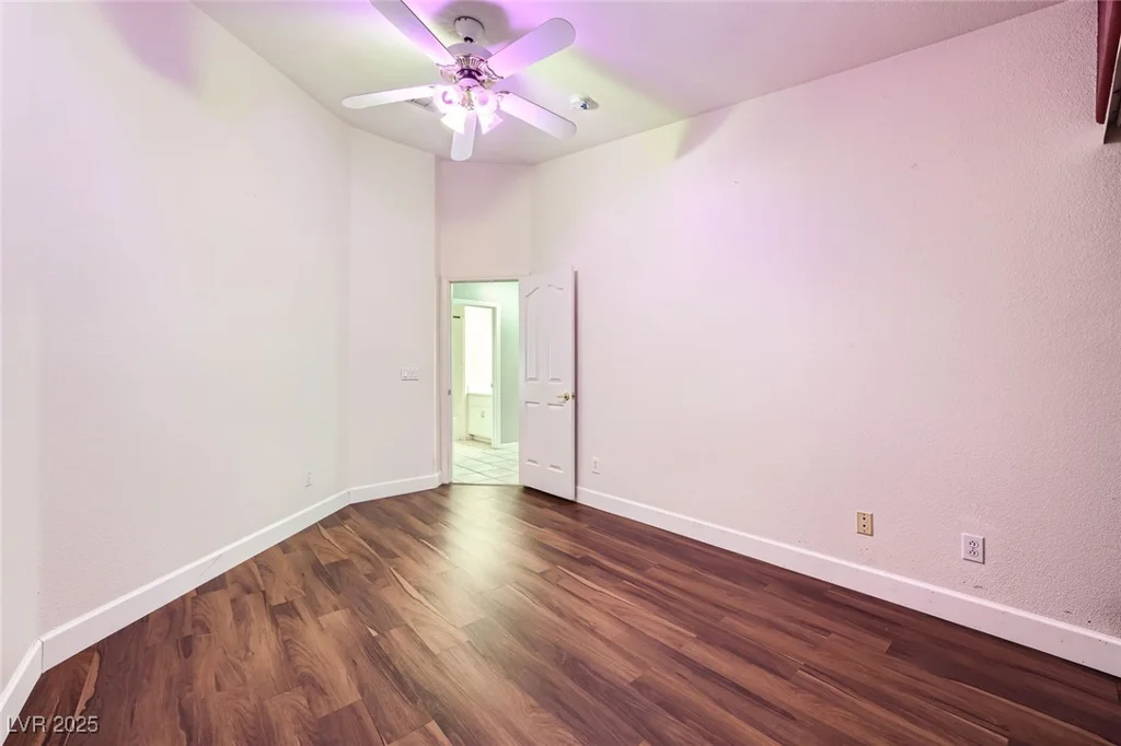 3732 Crescent Canyon, Las Vegas, NV 89129