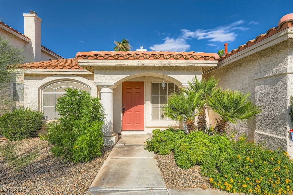 3732 Crescent Canyon, Las Vegas, NV 89129