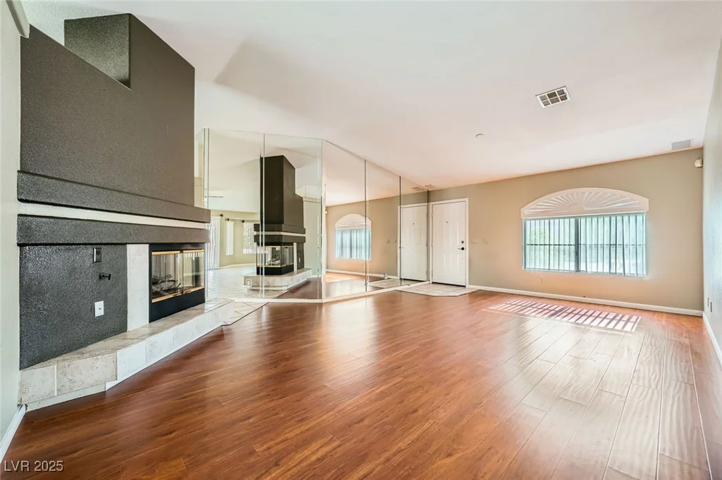 3732 Crescent Canyon, Las Vegas, NV 89129