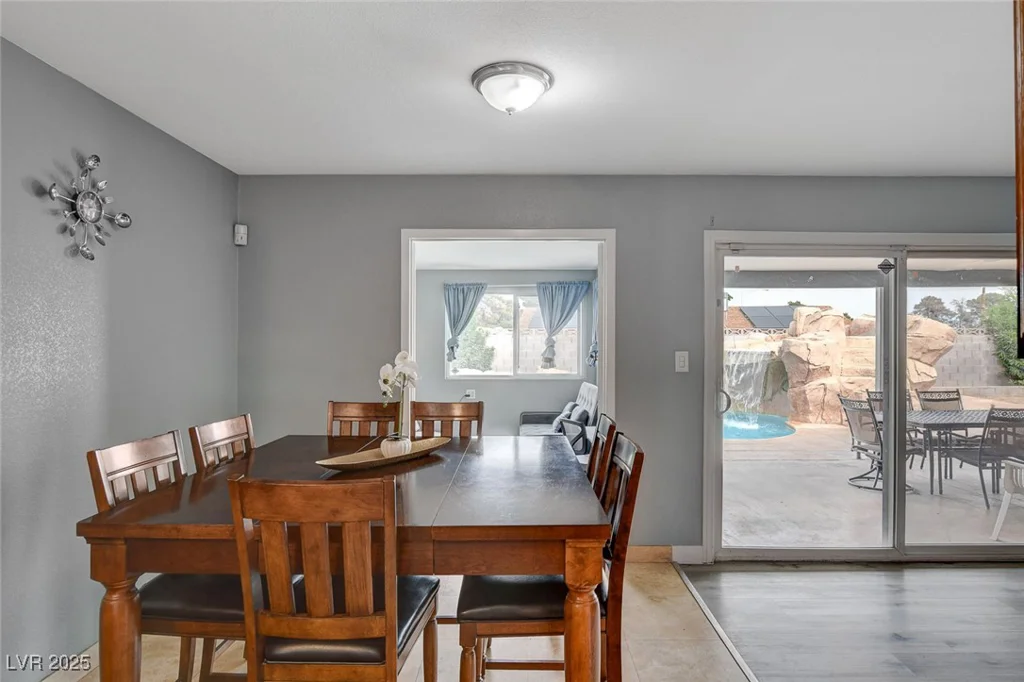 4578 Churchfield, Las Vegas, NV 89103