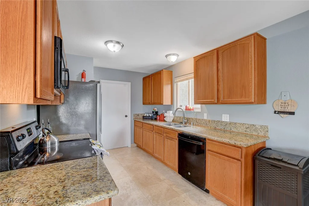 4578 Churchfield, Las Vegas, NV 89103