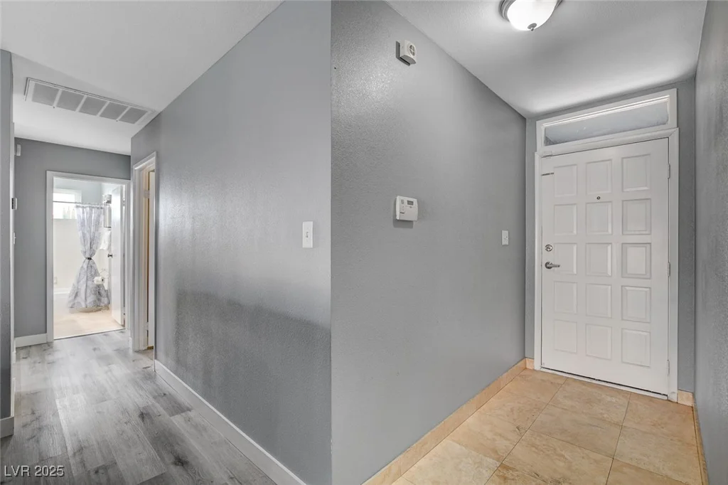 4578 Churchfield, Las Vegas, NV 89103