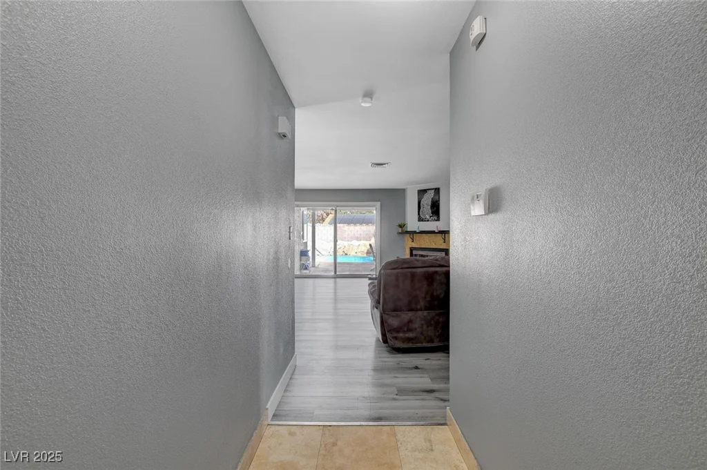 4578 Churchfield, Las Vegas, NV 89103