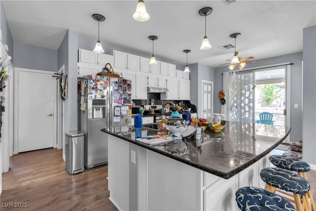 1164 Warm Sun, Las Vegas, NV 89110