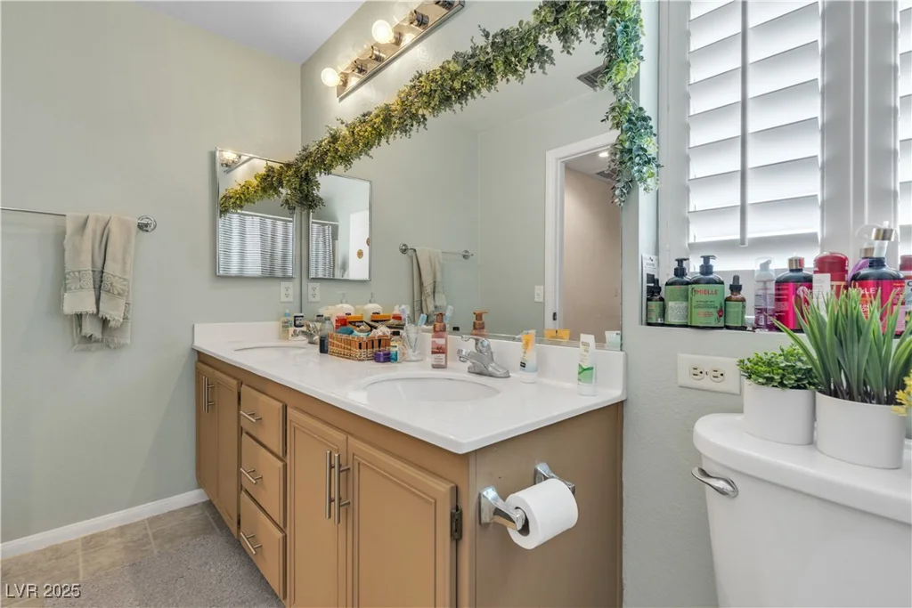 1164 Warm Sun, Las Vegas, NV 89110