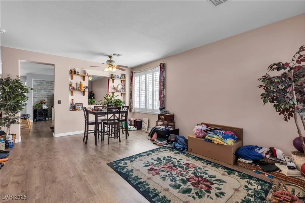 1164 Warm Sun, Las Vegas, NV 89110
