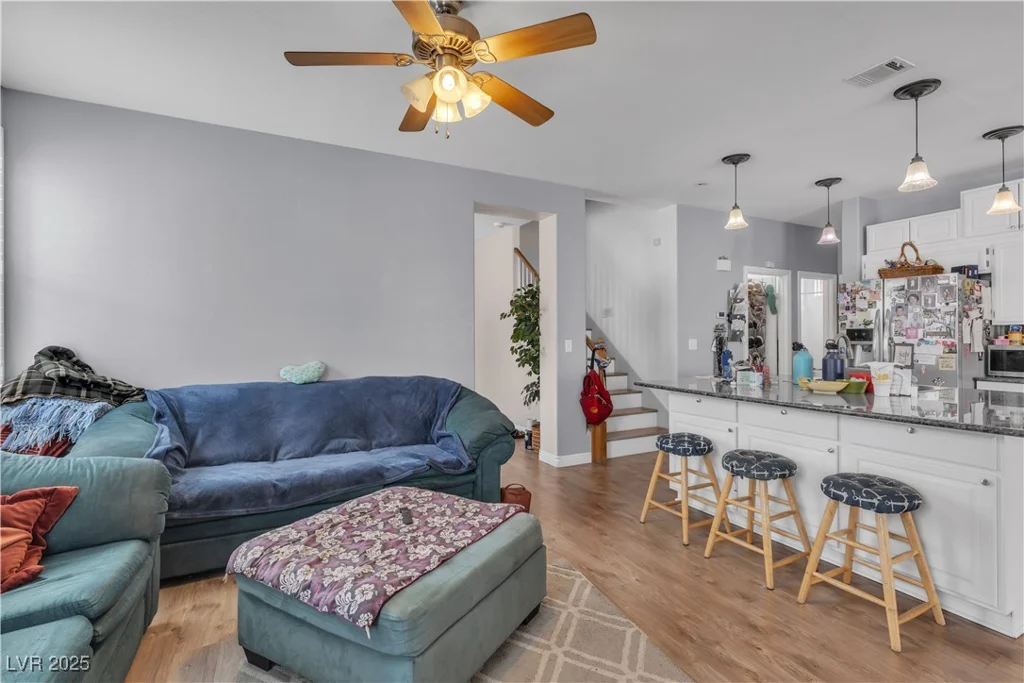 1164 Warm Sun, Las Vegas, NV 89110