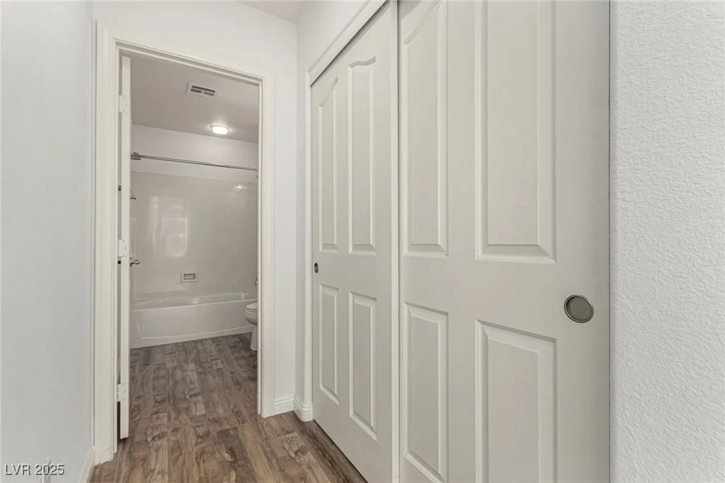 1831 Granemore, Las Vegas, NV 89135