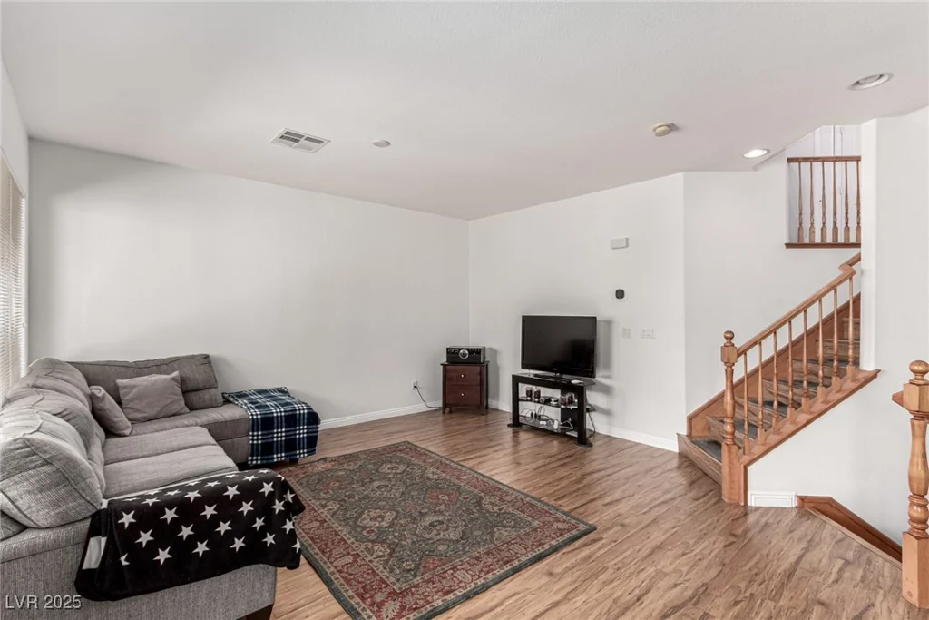 1831 Granemore, Las Vegas, NV 89135
