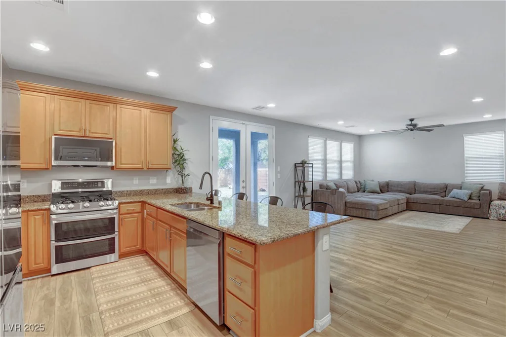 11212 Hedgemont, Las Vegas, NV 89138