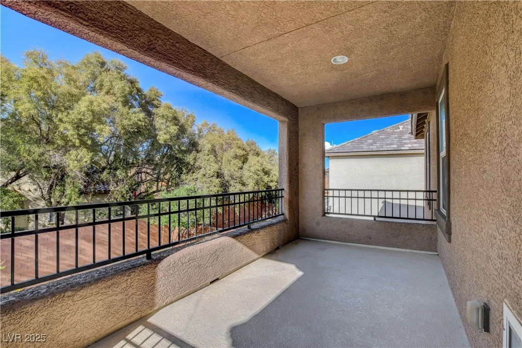 11212 Hedgemont, Las Vegas, NV 89138