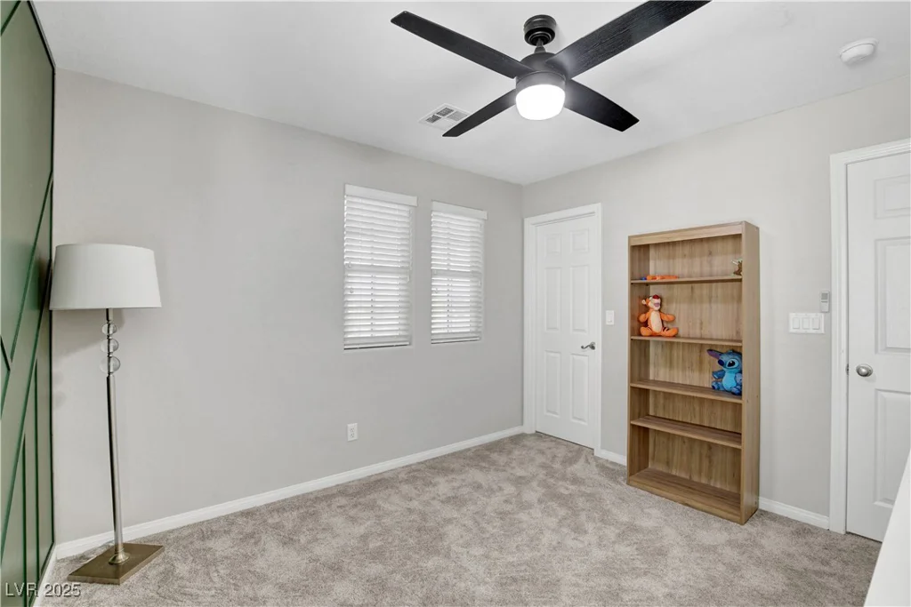 11212 Hedgemont, Las Vegas, NV 89138