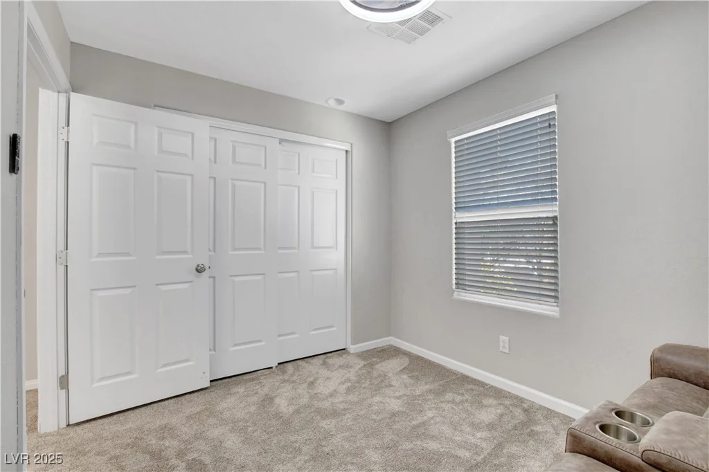 11212 Hedgemont, Las Vegas, NV 89138
