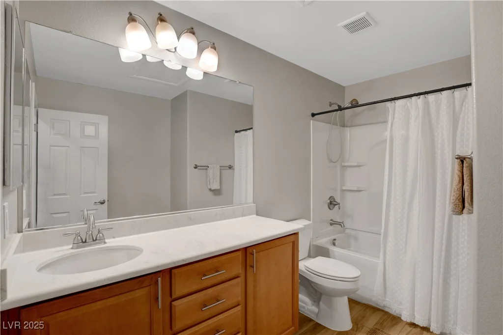 11212 Hedgemont, Las Vegas, NV 89138
