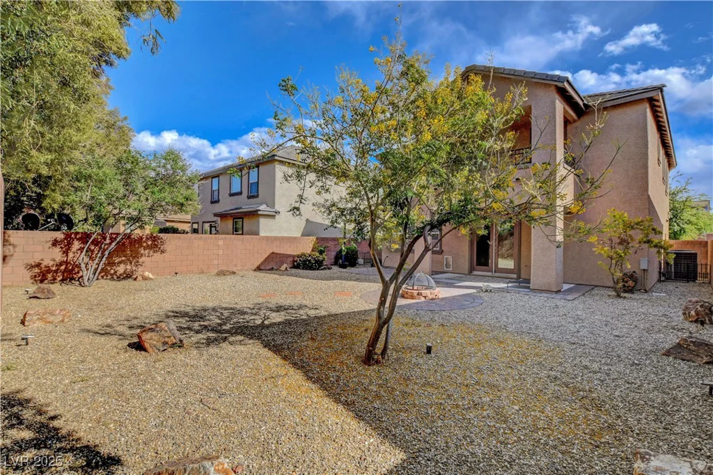11212 Hedgemont, Las Vegas, NV 89138