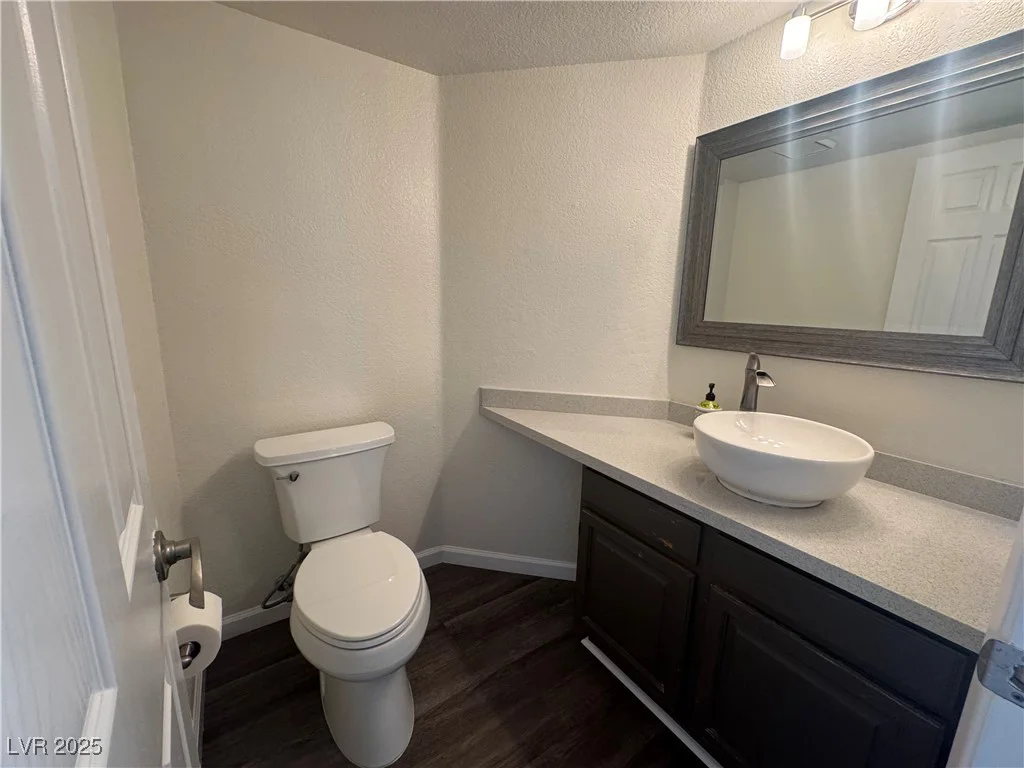 2807 Camelback, Henderson, NV 89074