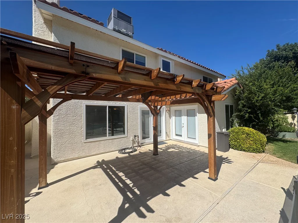 2807 Camelback, Henderson, NV 89074