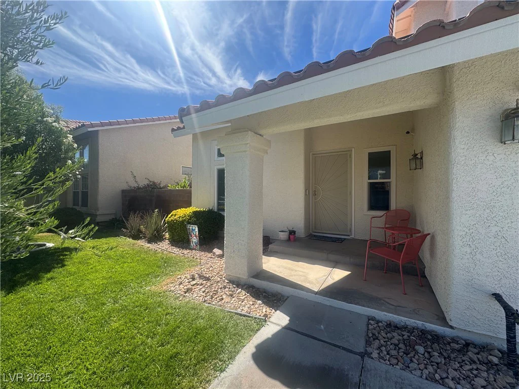 2807 Camelback, Henderson, NV 89074
