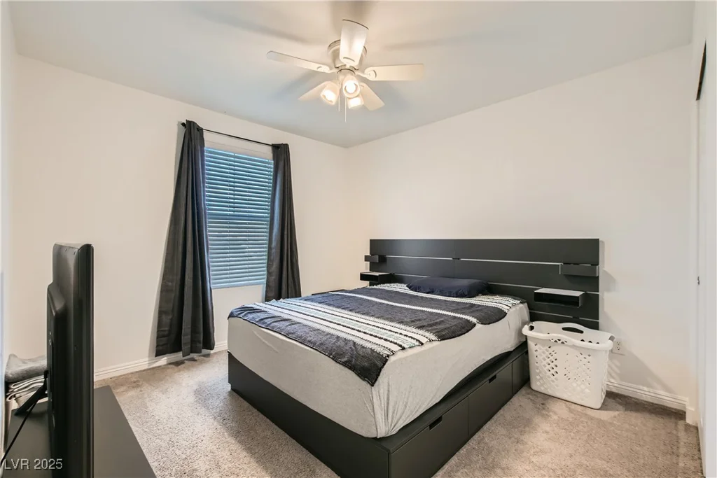 4602 Ingleton, Las Vegas, NV 89115