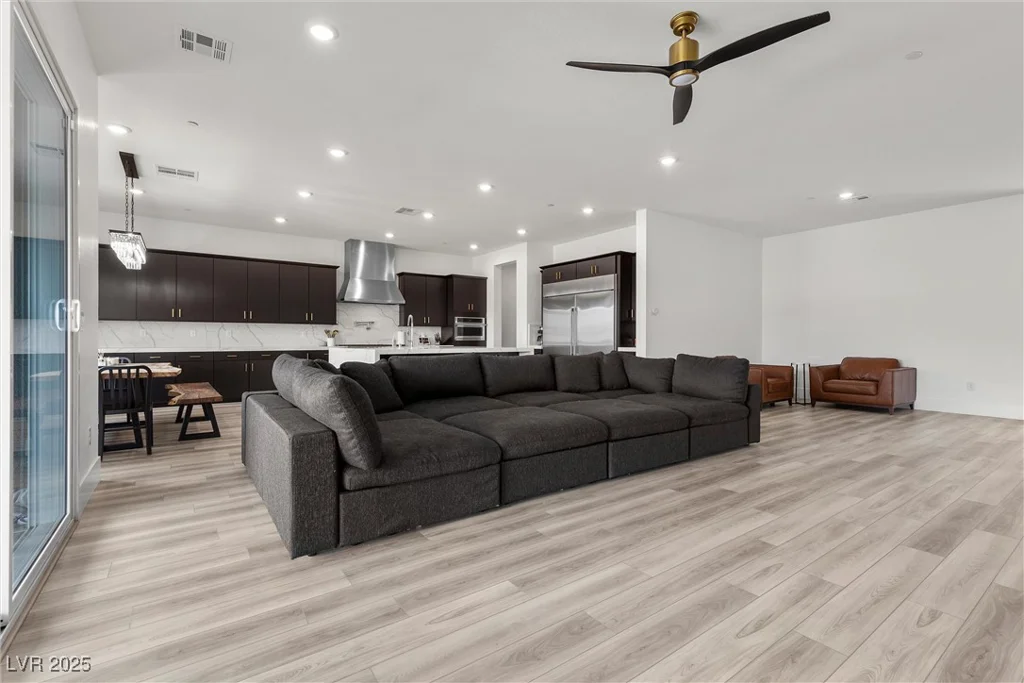 350 Kandinsky, Henderson, NV 89012