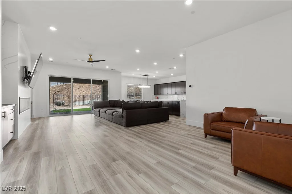 350 Kandinsky, Henderson, NV 89012