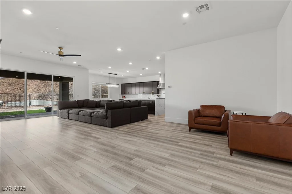 350 Kandinsky, Henderson, NV 89012