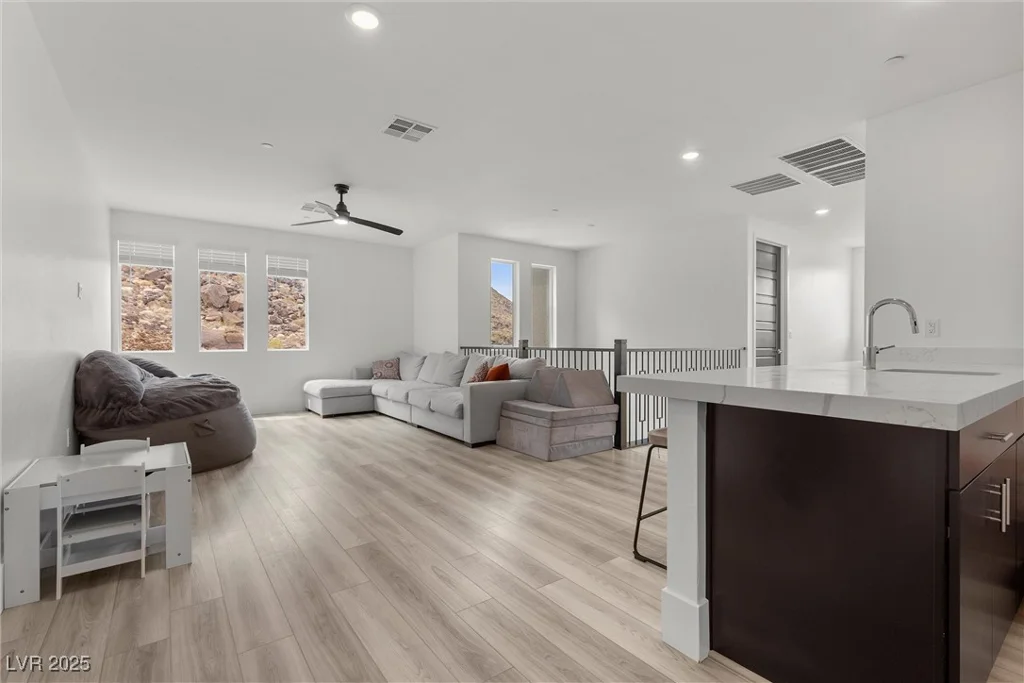 350 Kandinsky, Henderson, NV 89012