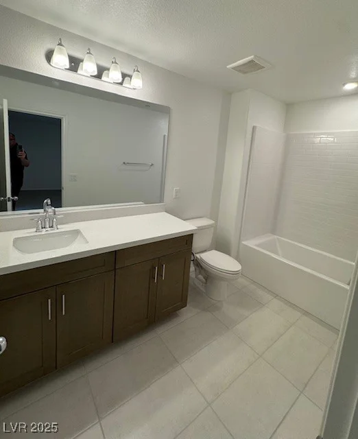 6704 Nimbus, Las Vegas, NV 89130