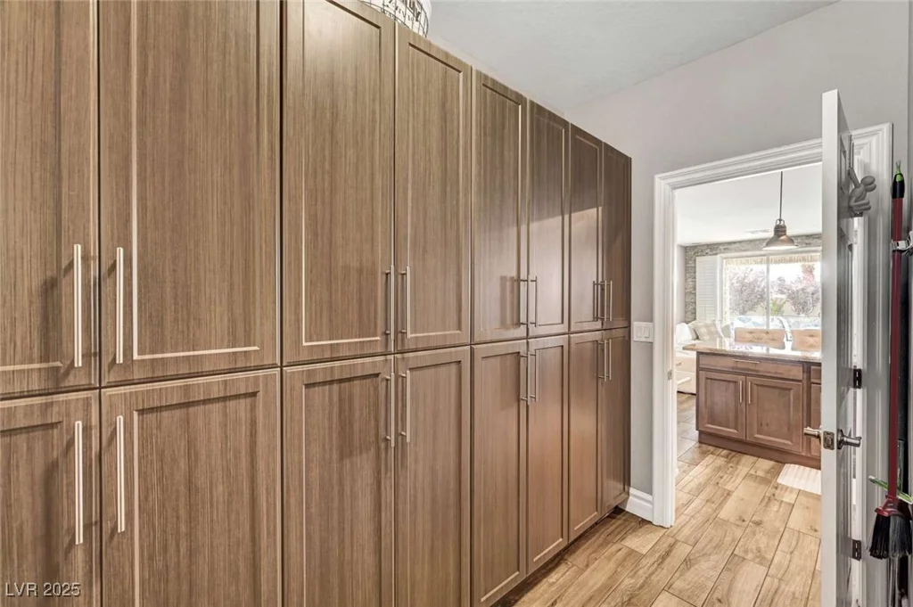 7360 Southern Magnolia, Las Vegas, NV 89149