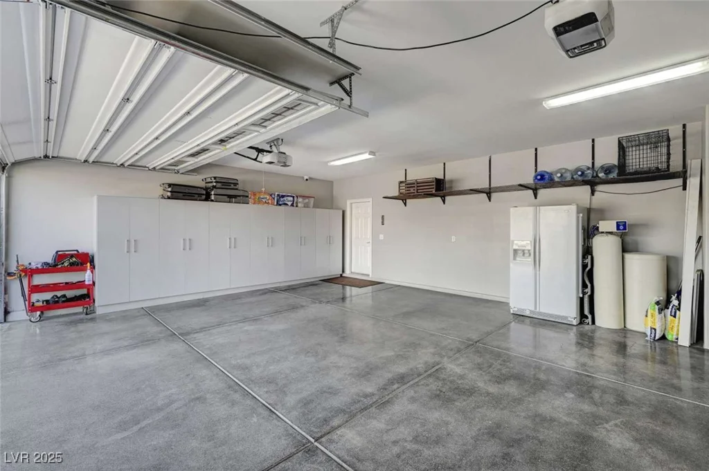 7360 Southern Magnolia, Las Vegas, NV 89149