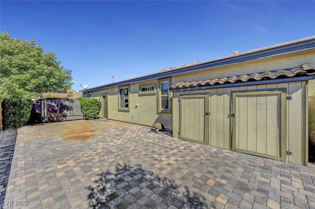 7360 Southern Magnolia, Las Vegas, NV 89149