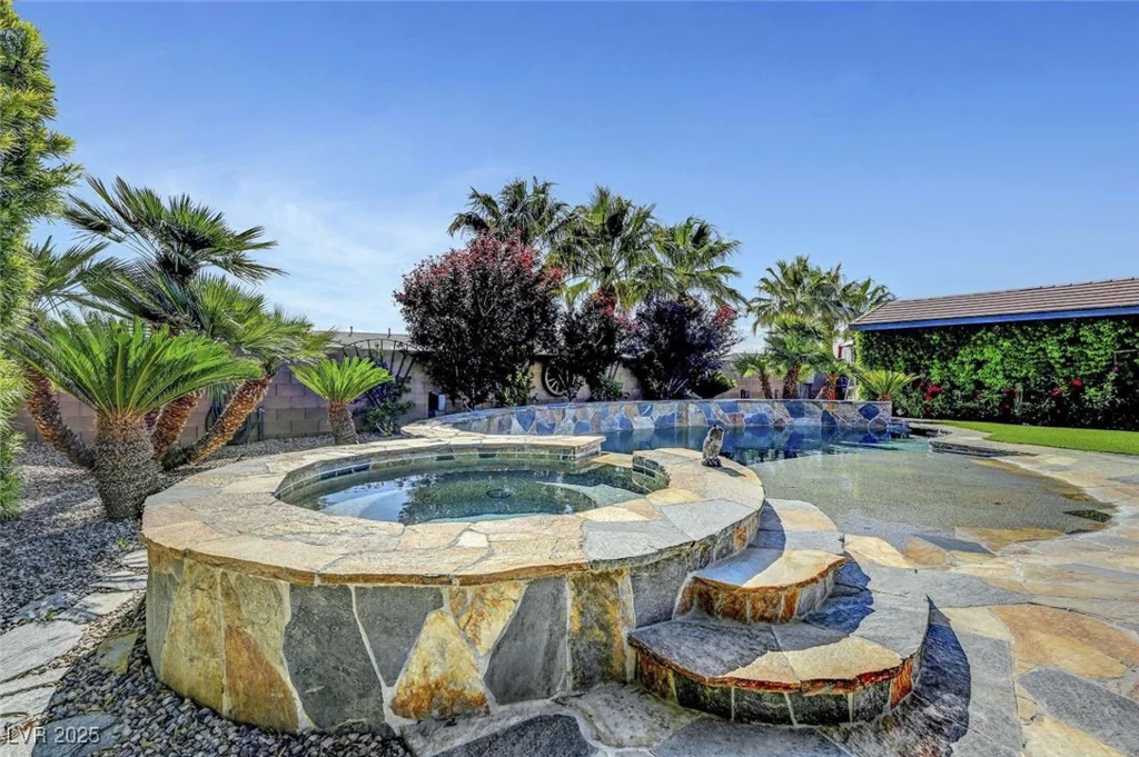7360 Southern Magnolia, Las Vegas, NV 89149